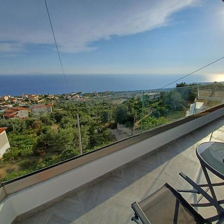 Ionian Pearl Dhërmi Exterior foto